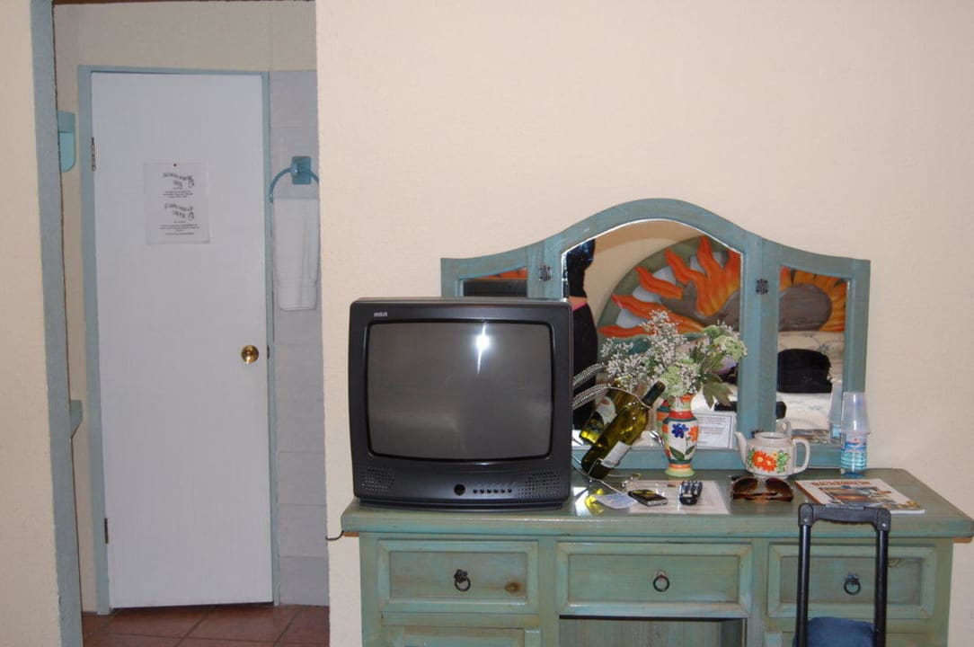 Specchiera e tv Malarrimo Motel