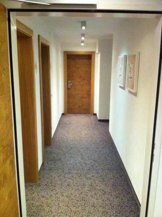 Flur Hotel Salzburgerhof