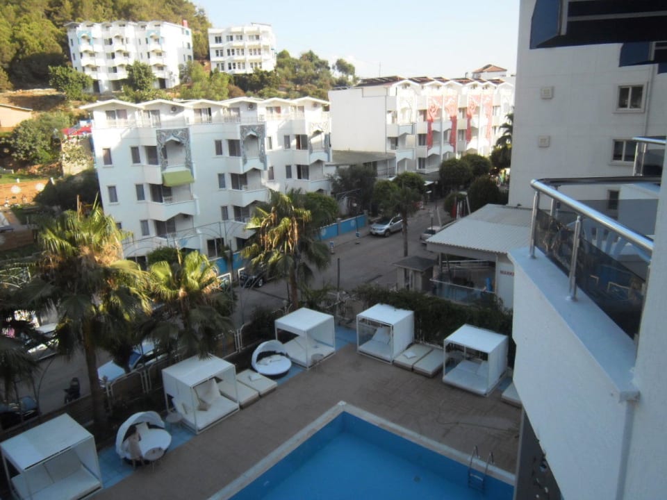 Ausblick auf die nicht fertigen Nebengebäude Club Hotel Anjeliq