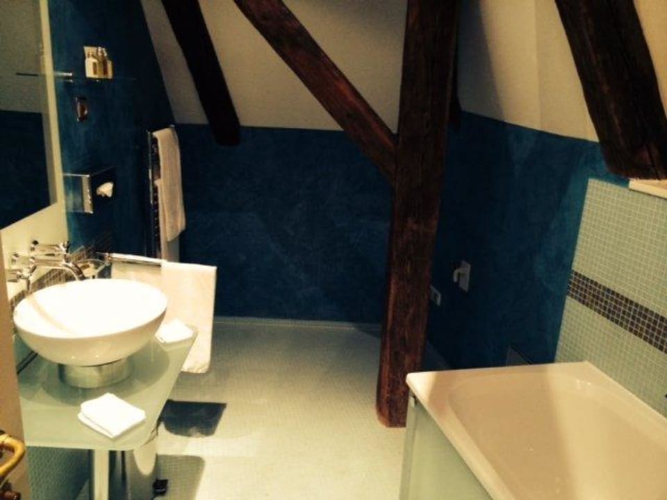 Bad 1 von 2 The Mozart Prague - Preferred Hotels & Resorts