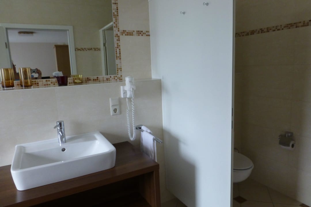 Deluxe Zimmer Bad Hotel De La Sure