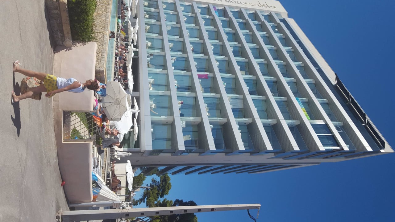 Hotel Son Moll zugewandte und abgewandte Seite  Son Moll Sentits Hotel & Spa