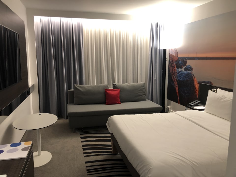 Zimmer Novotel Hamburg City Alster