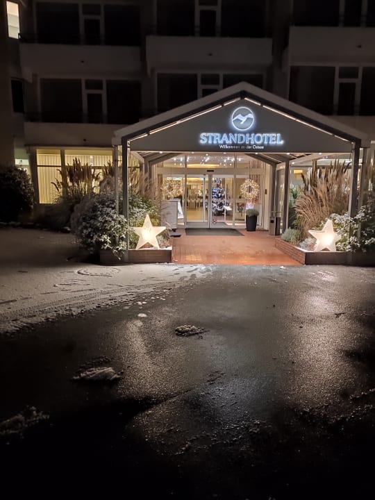 Außenansicht Strandhotel Weissenhäuser Strand