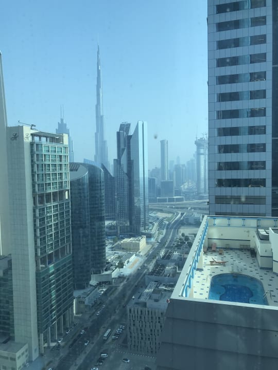 Ausblick Rose Rayhaan by Rotana