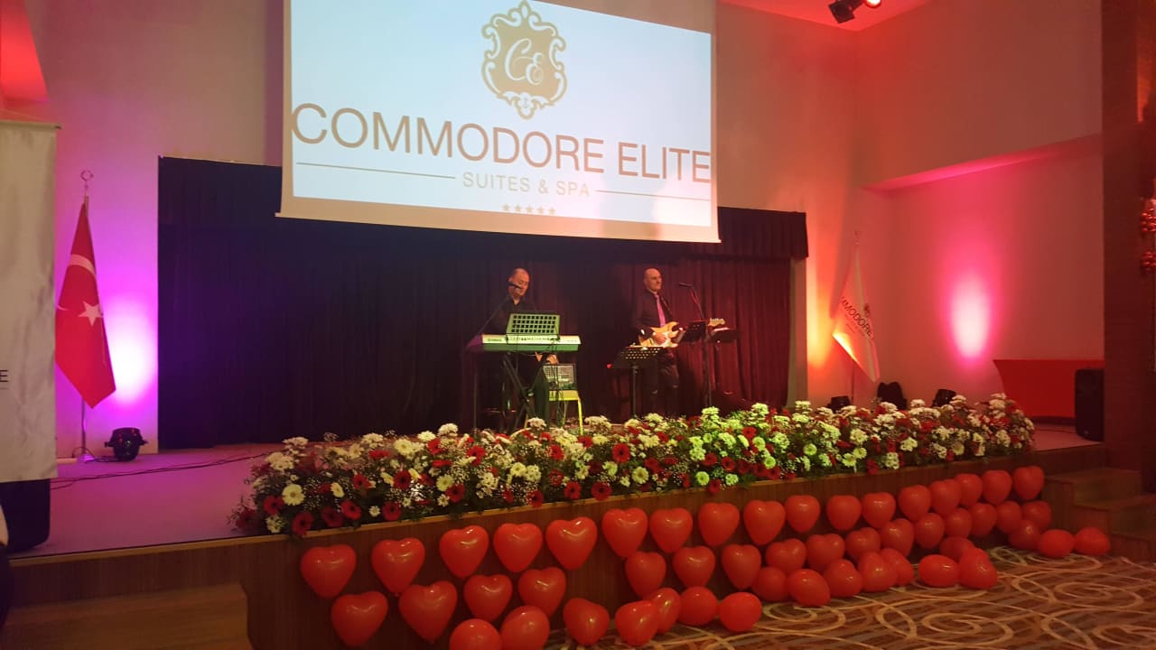 Silvestergala Commodore Elite Suites & Spa - Adults only