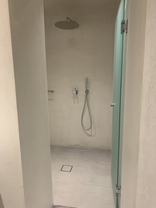 Zimmer Kakkos Beach Hotel