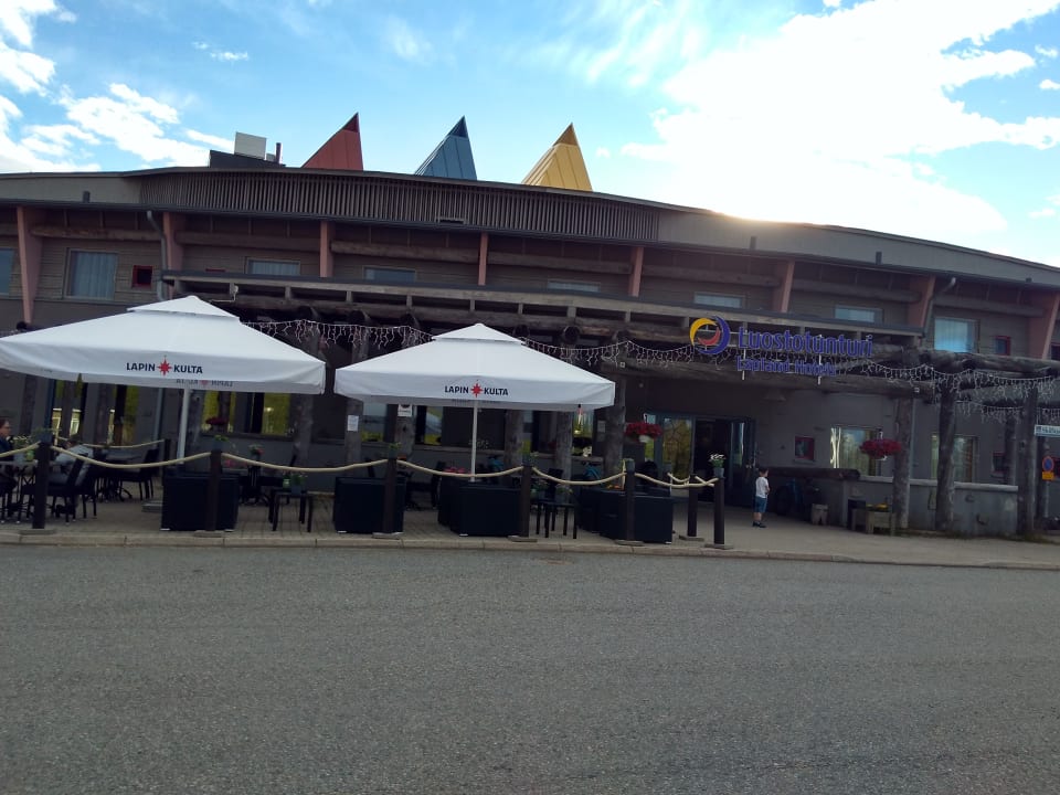 Außenansicht Lapland Hotel Luostotunturi & Amethyst Spa