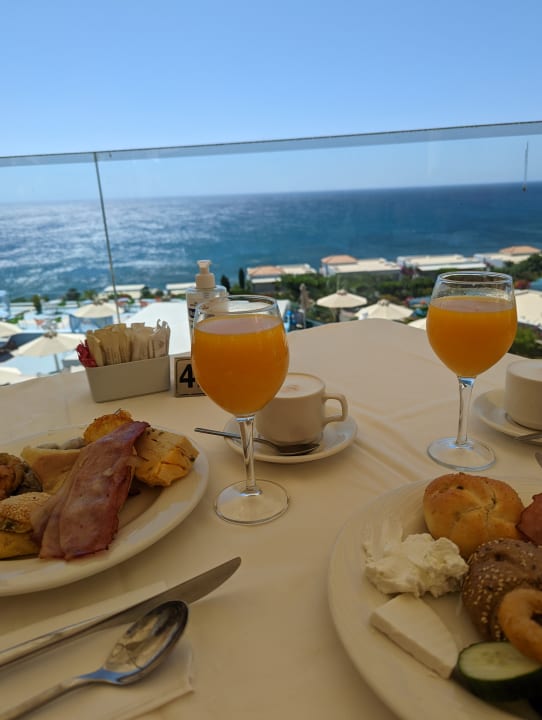 Gastro Atrium Prestige Thalasso Spa Resort & Villas
