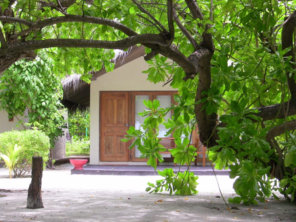 Unser Bungi 225 direkt am Meer Adaaran Select Hudhuran Fushi - Premium All Inclusive