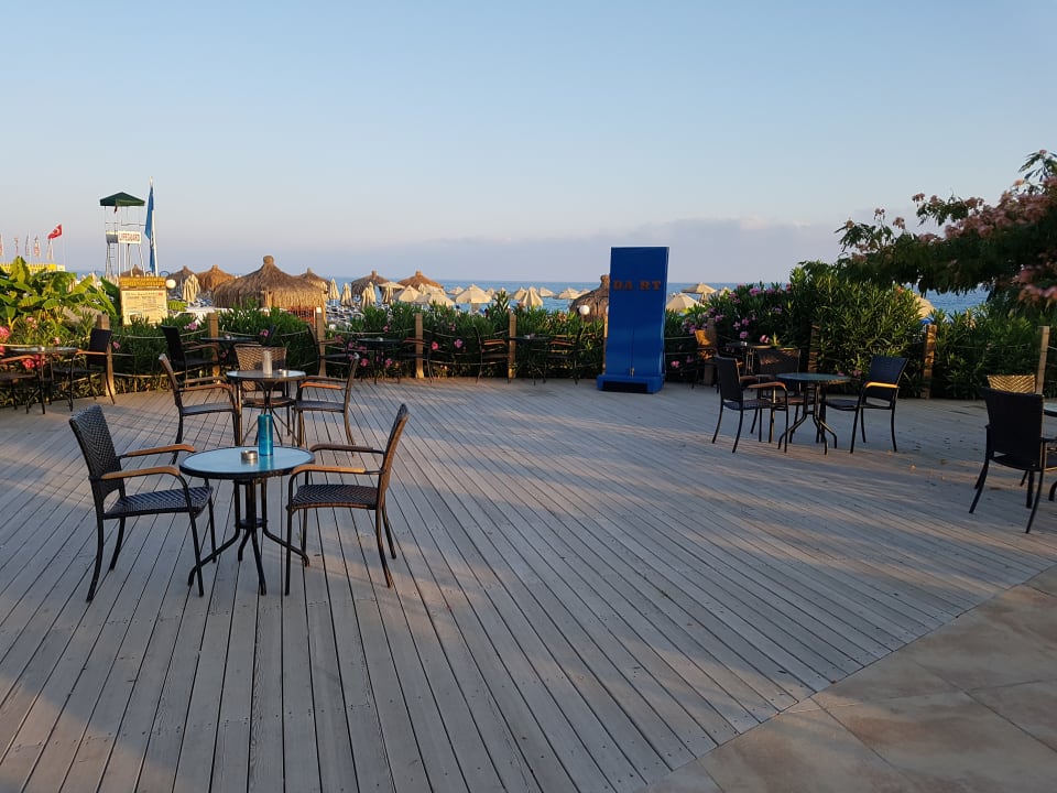 Gastro Starlight Resort Hotel