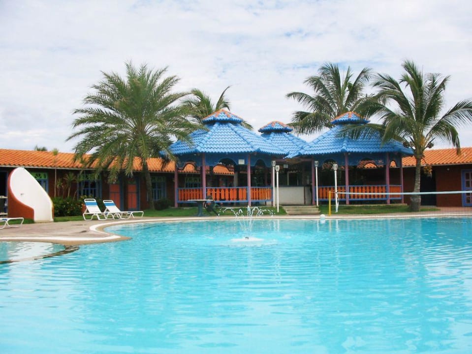 Pool Hotel Flamenco Villas / Beach Club