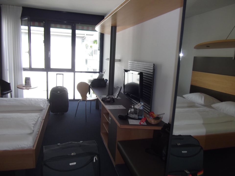 Große Fenster SEEhotel Friedrichshafen
