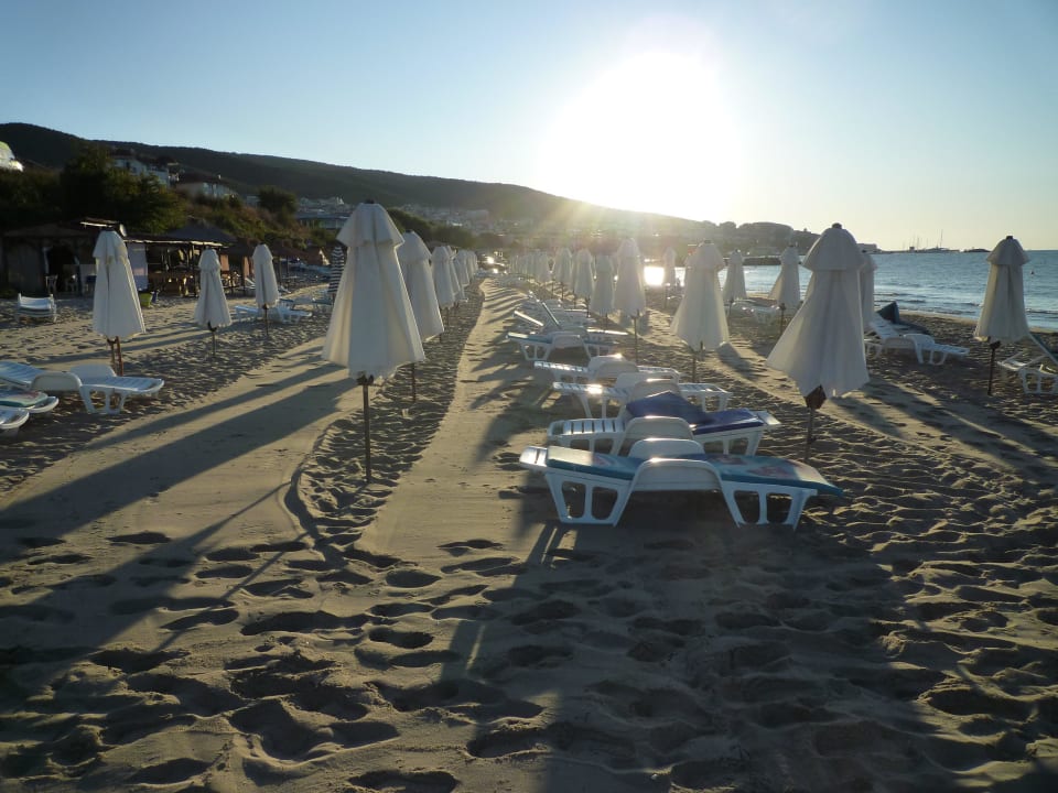 Sonnenaufgang Hotel Sineva Beach