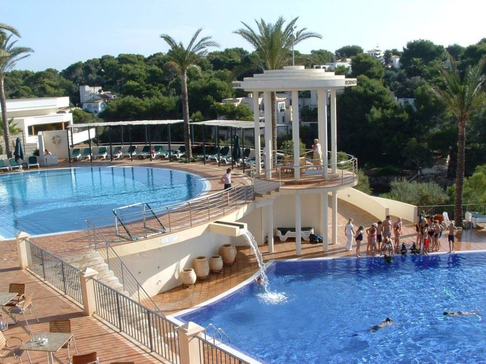 Poollandschaft ROBINSON CALA SERENA