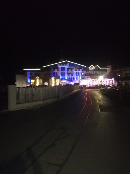 Außenansicht Schlosshotel Lacknerhof