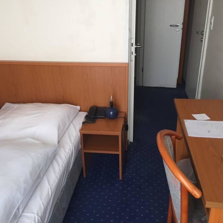 Zimmer 54, 5. OG Hotel Mercedes