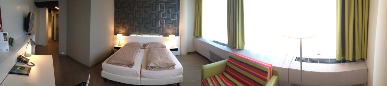 Doppelbett harry's home Wien Millennium Tower