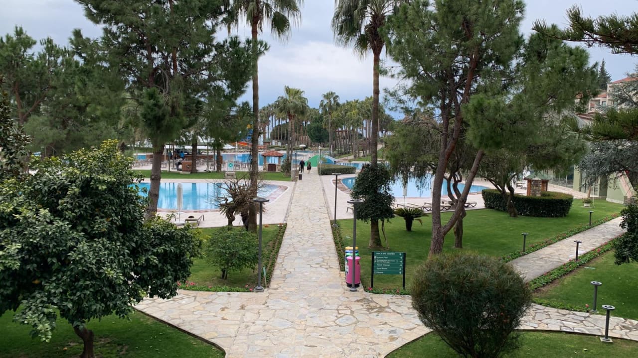 Gartenanlage Arum Barut Collection