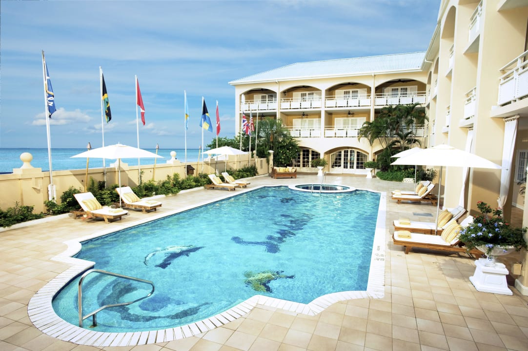 Hotel-Pool Sandals Inn - Adults only