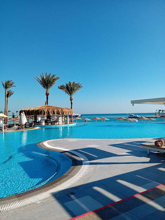 Pool JAZ Elite Casa del Mar Beach