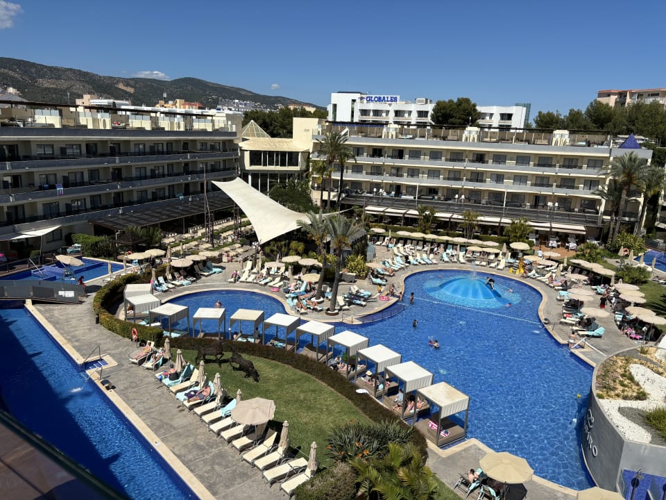 Pool Zafiro Palmanova