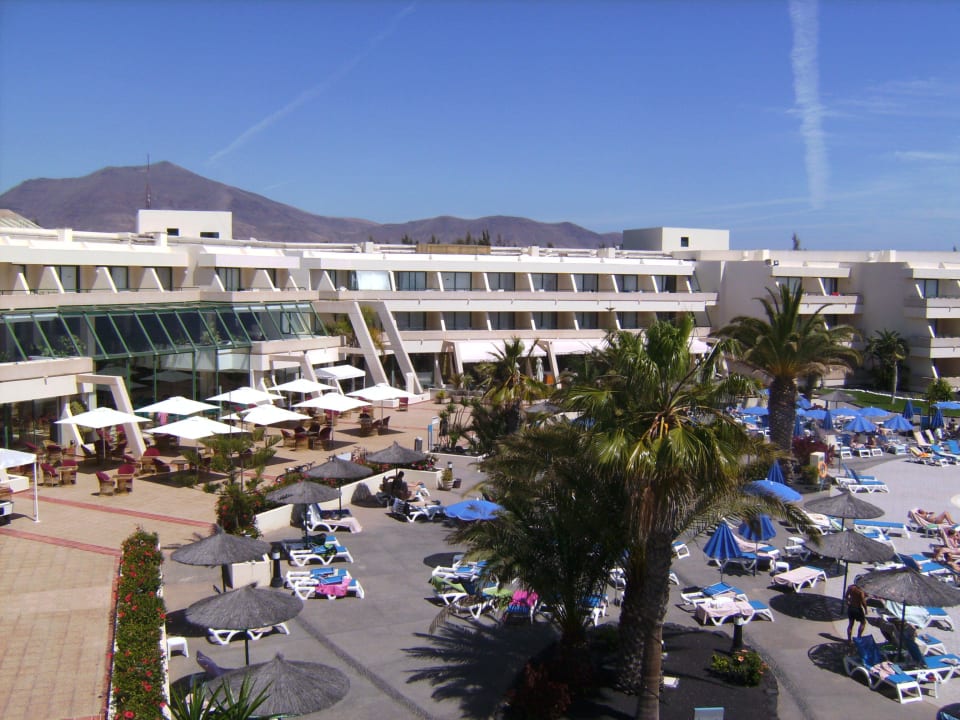 Auf Hauptpool Dreams Lanzarote Playa Dorada Resort & Spa