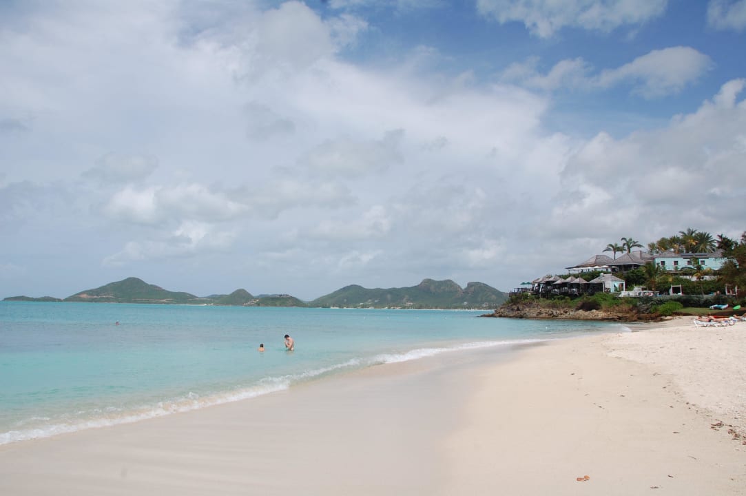 Gepflegter Strand Cocobay Resort Antigua - Adults only