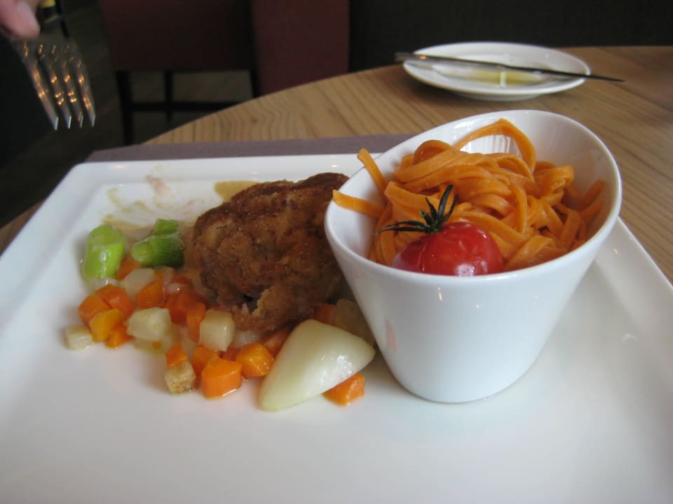 Hauptgericht Drei-Gang-Menü Steigenberger Parkhotel Braunschweig