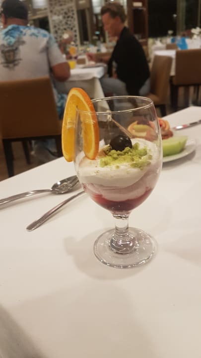 Gastro The Sense Deluxe Hotel