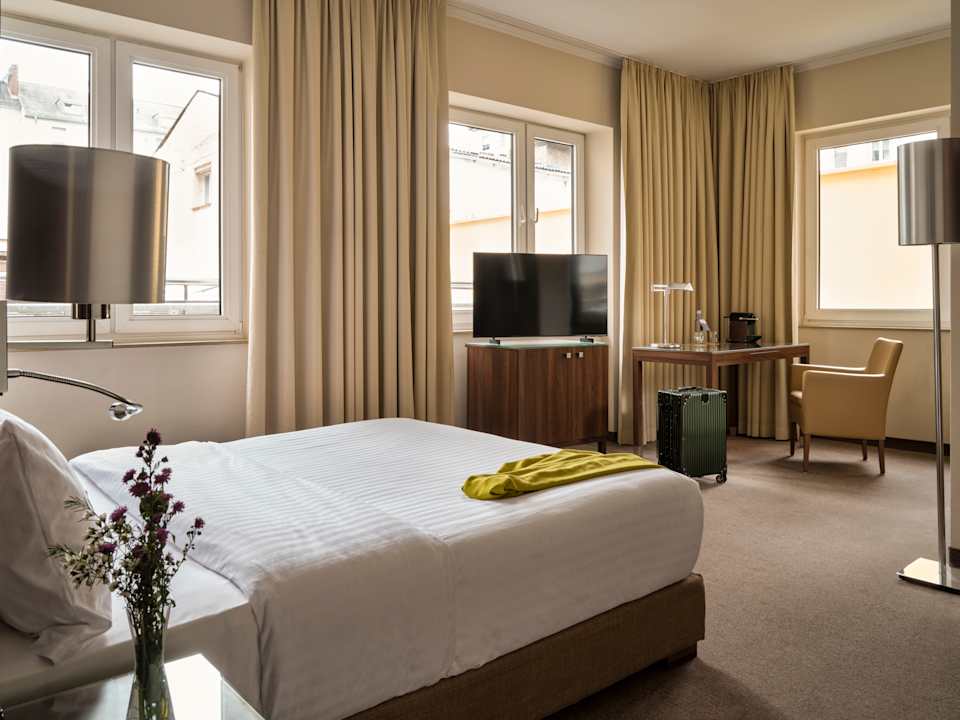 Zimmer Flemings Hotel Frankfurt Main-Riverside