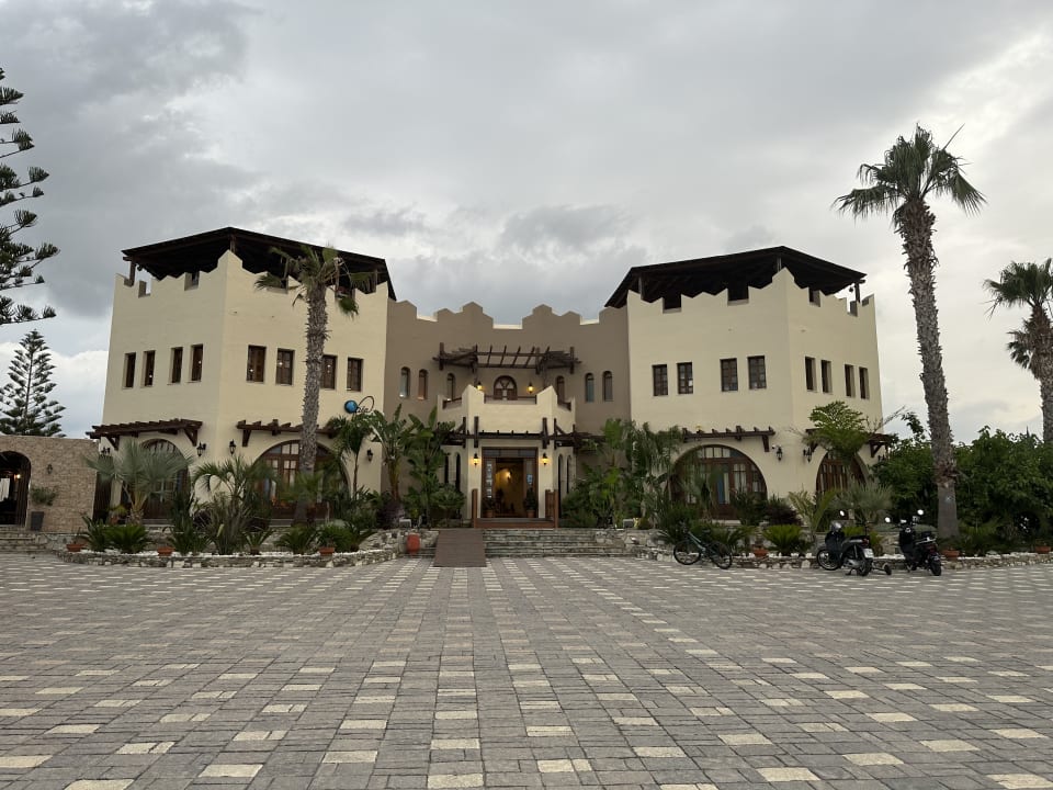 Außenansicht Gaia Garden Hotel