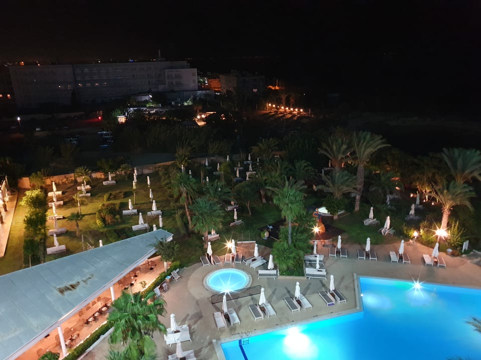 Ausblick Crystal Springs Beach Hotel