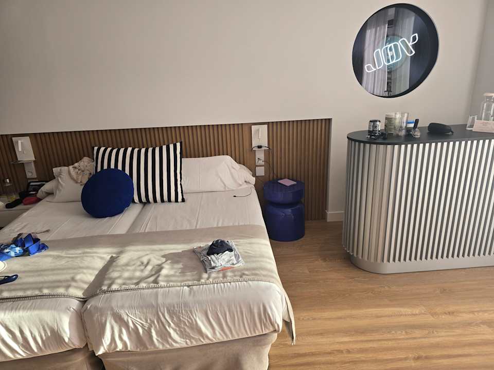 Zimmer Universal Hotel Neptuno - Adults Only