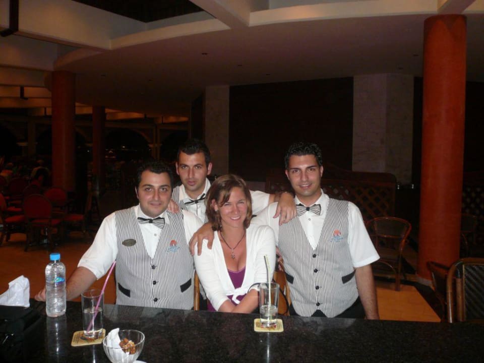 Die super Barmänner und ich Hotel Kalithea Horizon Royal