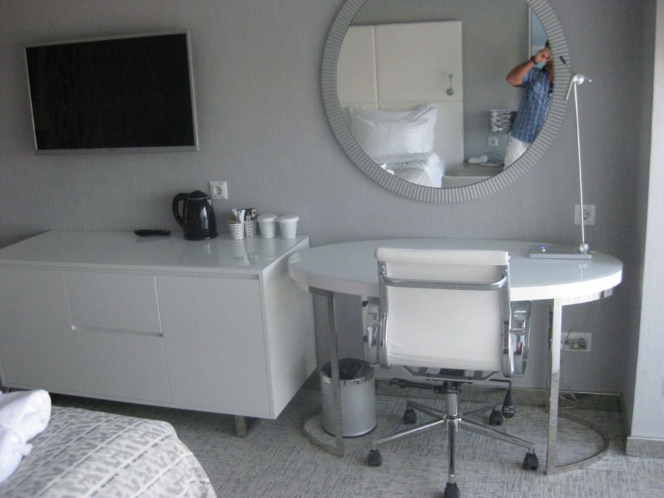 Sehr modern The Sense Deluxe Hotel