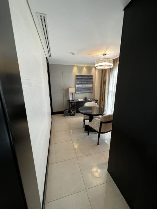 Zimmer Kempinski Hotel Mall of the Emirates