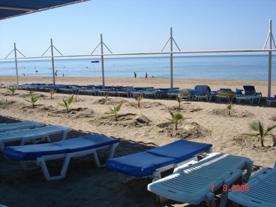 morgens um 10:00- alles frei  Club Grand Side