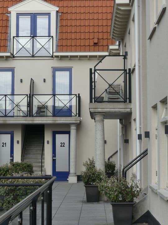 Außenansicht Strandhotel Duinheuvel