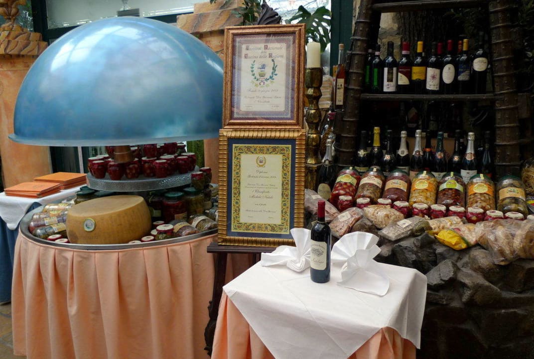 Spezialitäten und Diplome Hotel Don Giovanni