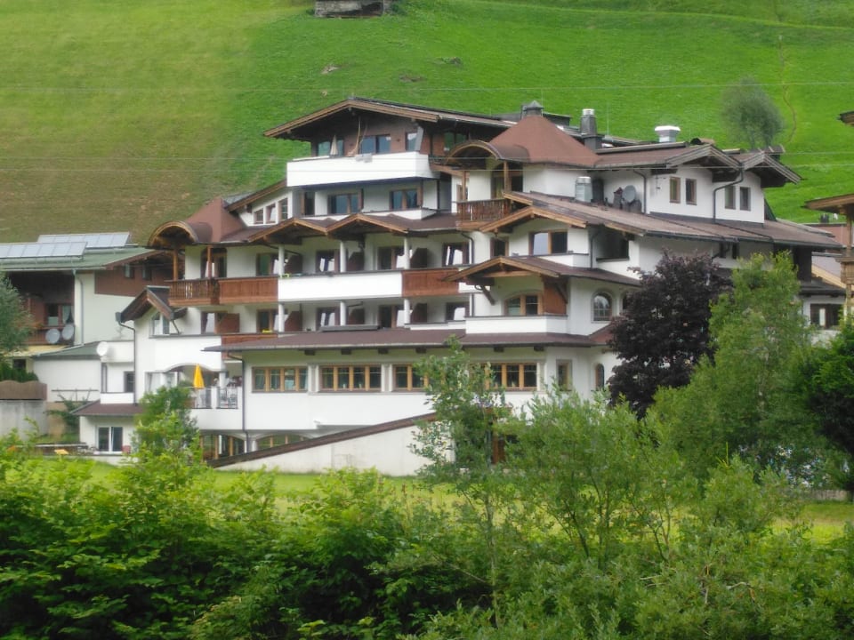 Außenansicht Auenhotel