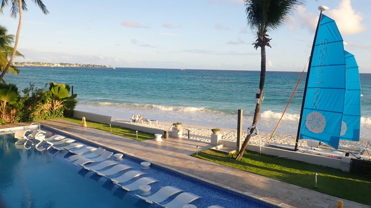 Außenansicht Sea Breeze Beach House - All Inclusive