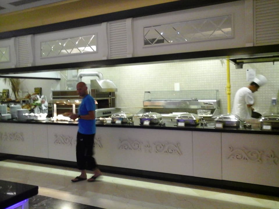 Showkochen Mary Hotel Side