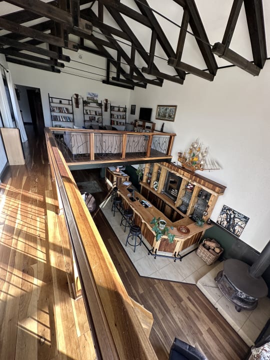 Lobby Malachite Manor