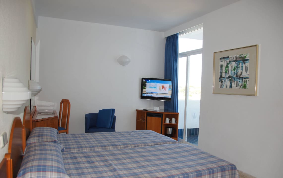 Zimmer 318 Inturotel Cala Esmeralda