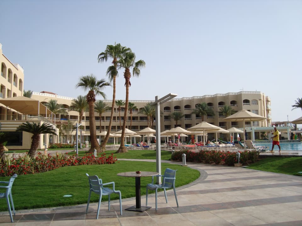 Gartenanlage Beach Albatros Resort