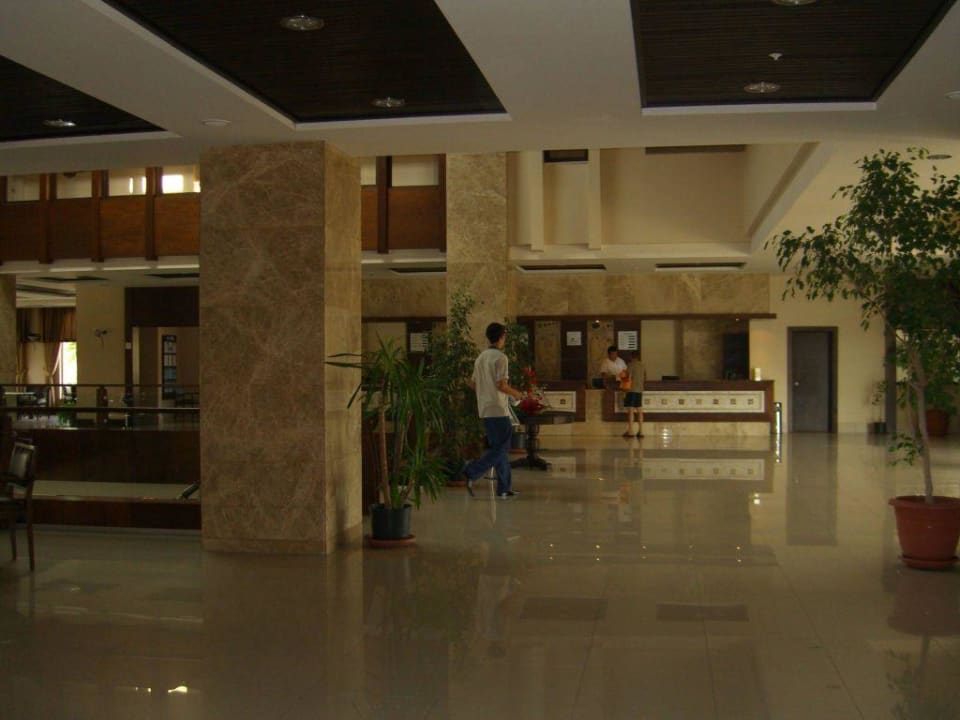 Rezeption Hotel Süral Resort