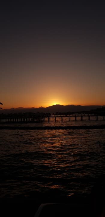 Strand Saturn Palace Resort Hotel