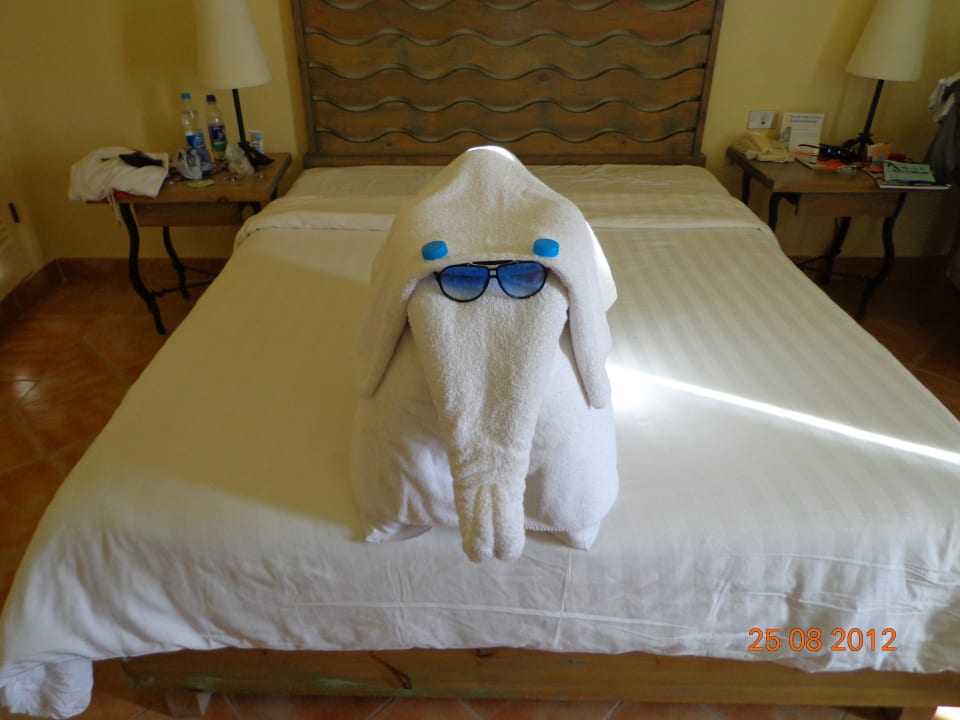 Gruß vom Zimmerboy Hotel Three Corners Ocean View prestige - Adults only