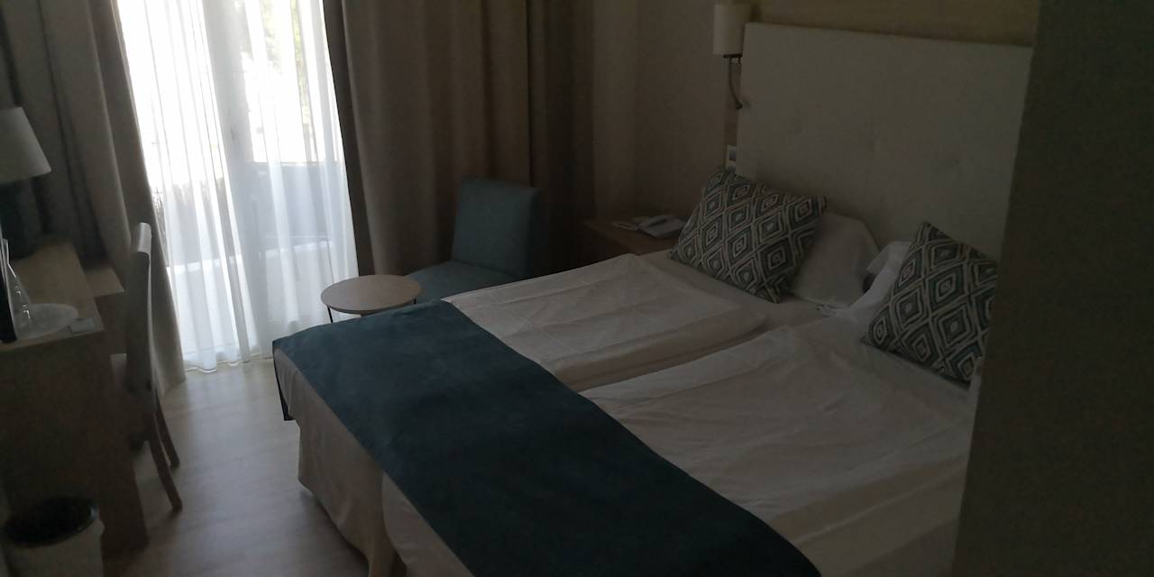 Zimmer allsun Hotel Cristóbal Colón